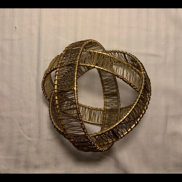 Gold Home Décor - Picture 2 of 2